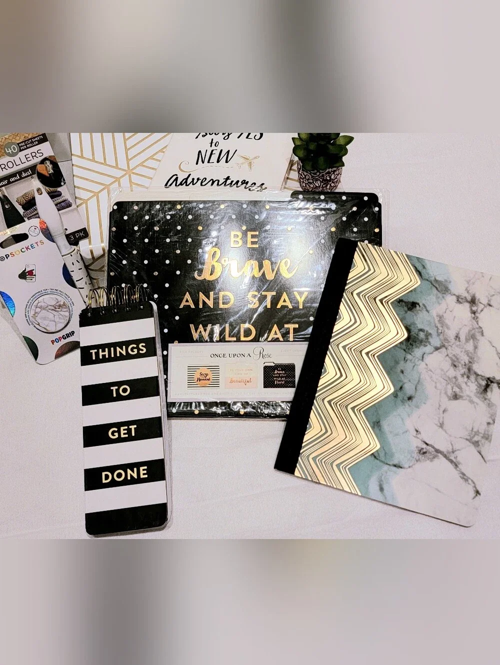 Home Office Stationary Gift Set - Black White Green Plant Life Desk Accessories